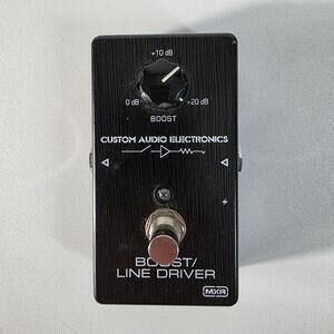 MXR MC401 CAE Boost/Line Driver Effects Pedal